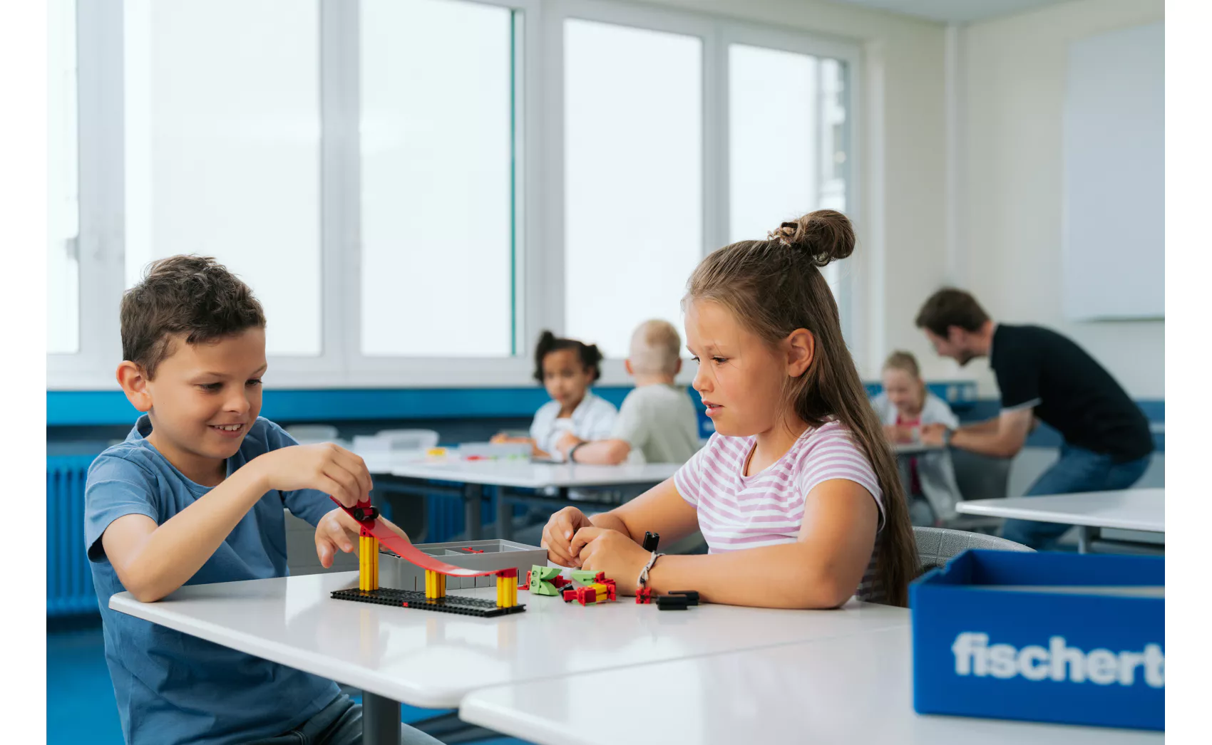 W1_P_P_571104_Schulbild-1