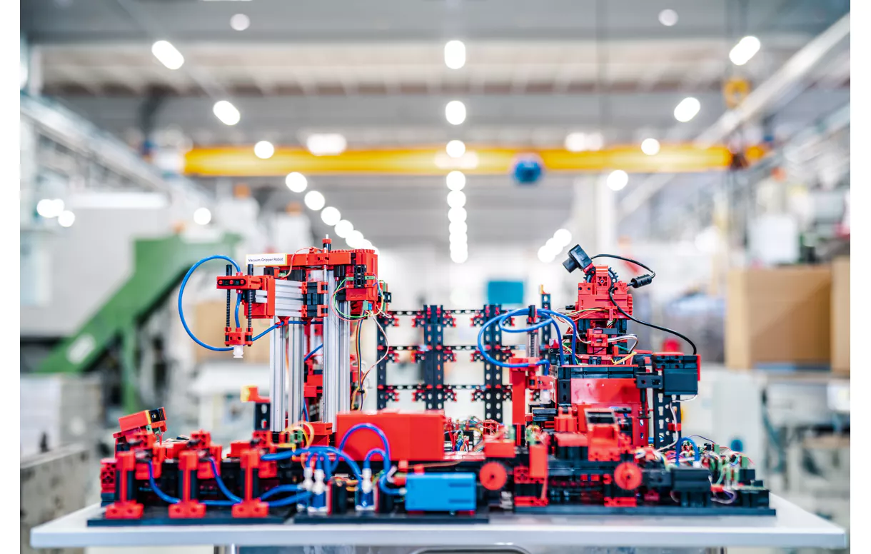 W1_P_P_551584_LERNFABRIK_TRAINING_FACTORY_FABRIK_17