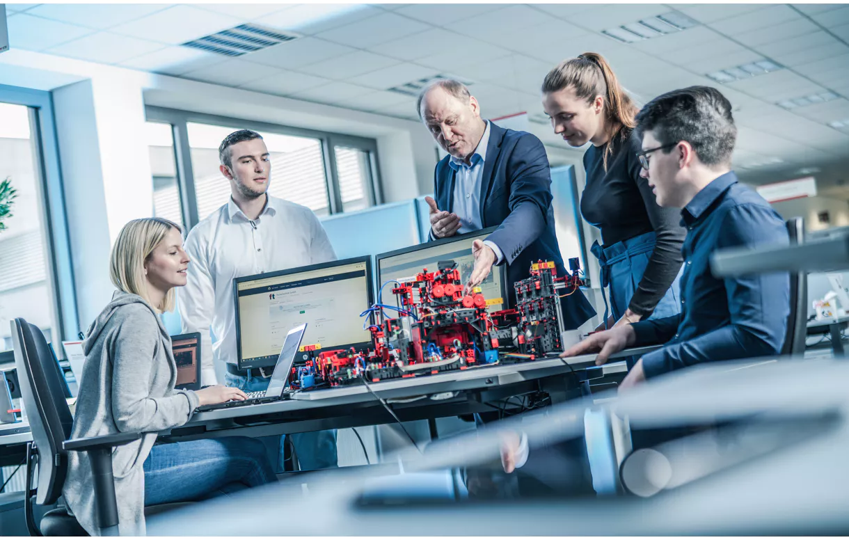 W1_P_P_551584_LERNFABRIK_TRAINING_FACTORY_IT_13