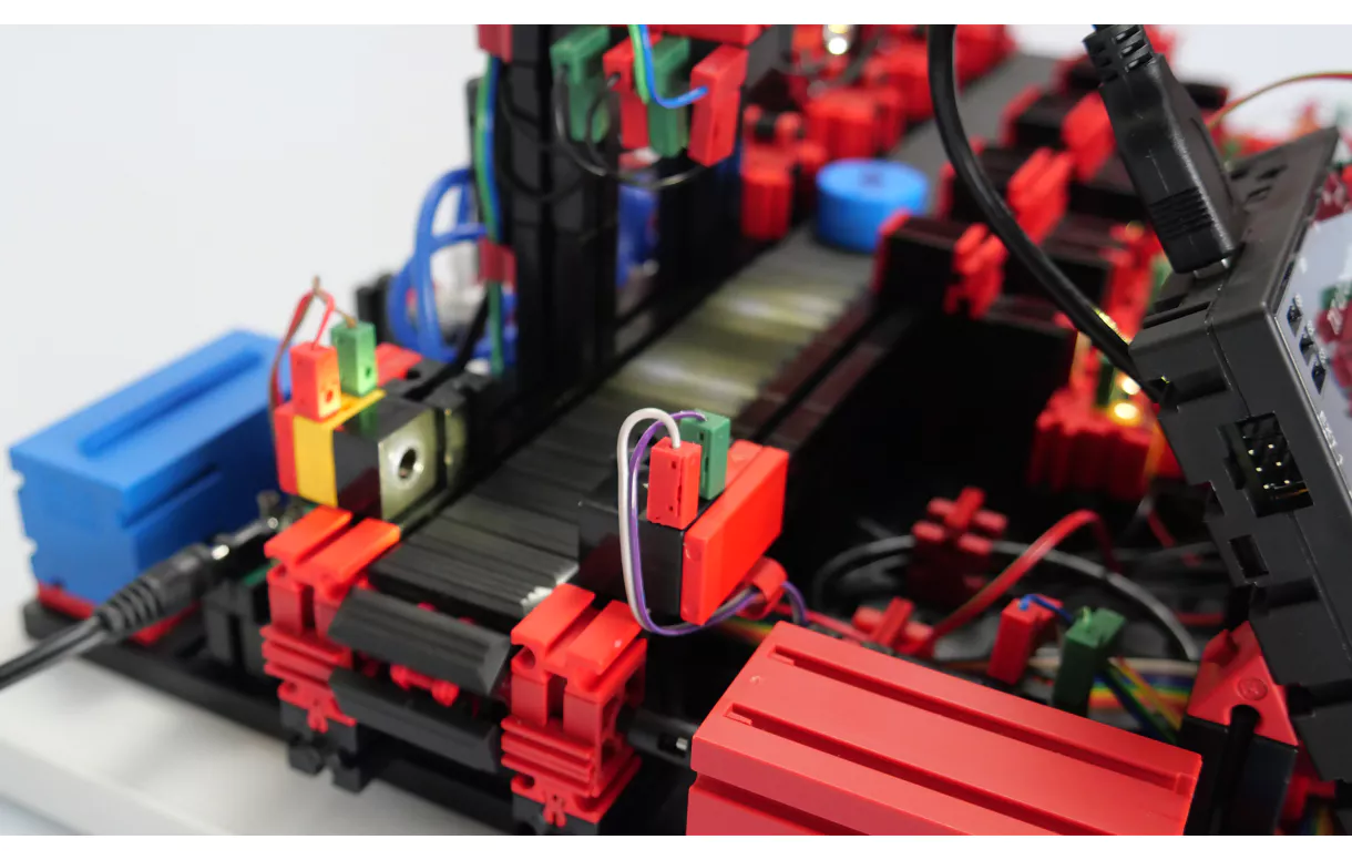 W1_P_P_568416_3_TRANSPORT_WERKSTUECK_2_TRANSPORT_WORK_PIECE