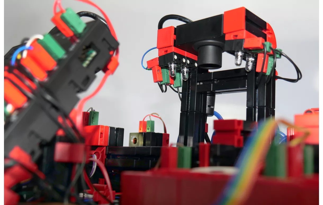 W1_P_P_568416_DETAIL_KAMERA_DETAIL_CAMERA